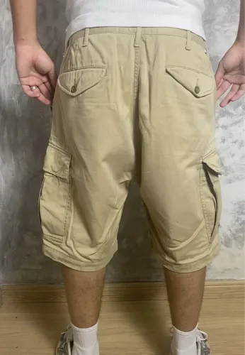Bermuda cargo Levis