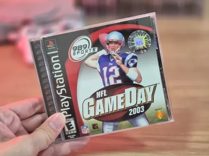 NFL GAMEDAY 2003 - PLAYSTATION 1
