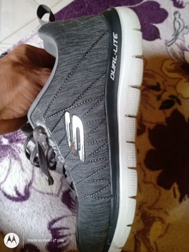 Tênis Skechers Dual-Lite Cinza n° 40 usado 