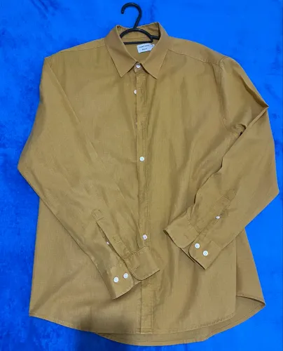 Camisa de manga longa de linho