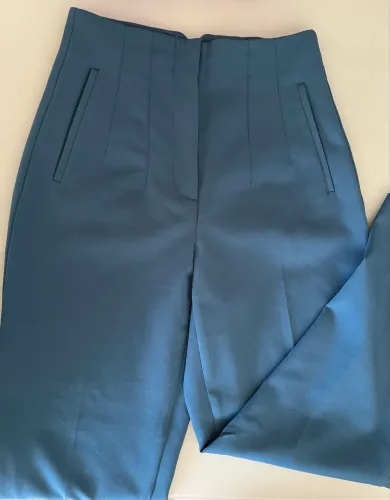 Calça alfaiataria Zara azul P