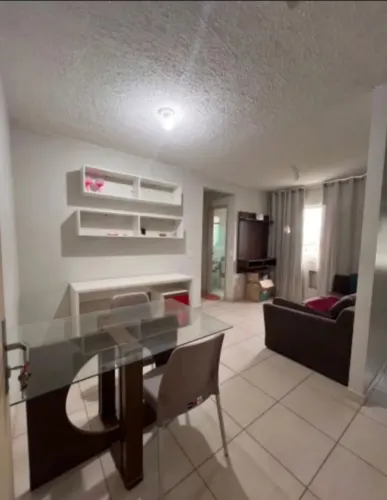 Procuro alguém pra dividir apartamento em condomínio 