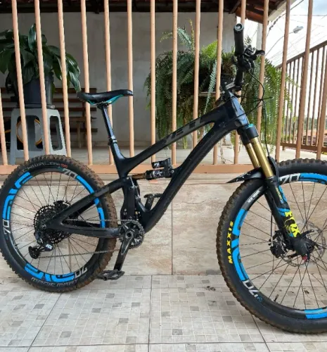 Yeti SB6 Bike Enduro Full Carbono
