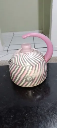 Chaleira Vintage Listrada Rosa e Cinza