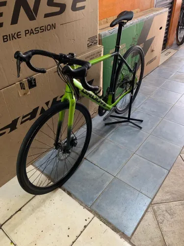 Bicicleta Road Speed Groove Overdrive Shimano 