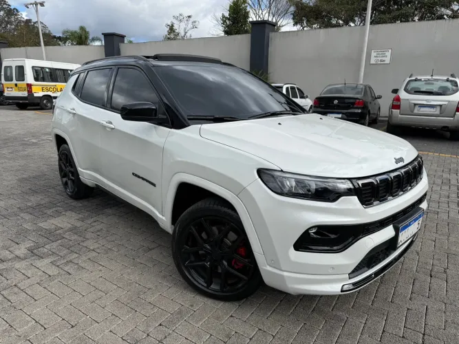 Jeep Compass Blackhawk Motor Hurricane 2.0 4x4 TB Gasolina Ano 2025 (Leilão)