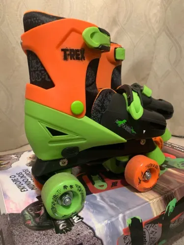 Patins Infantil T-Rex Tamanho ajustável 34-38