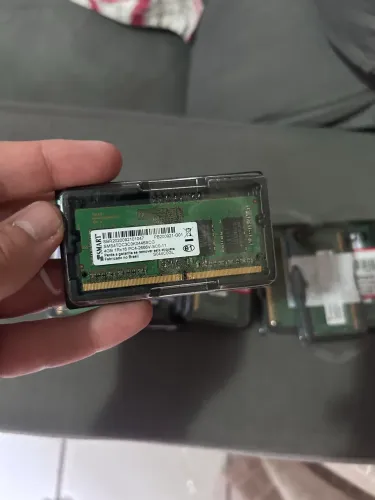 Vendo kit com 10 memórias ddr4 4gb notebook