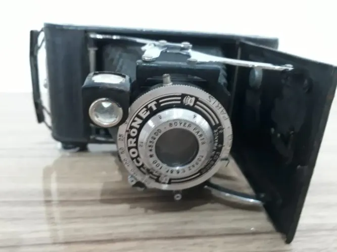 Câmera Coronet