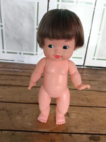 Boneca antiga Pedrita