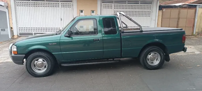 Ford Ranger 2.5i CE 1999 5 Lugares tração 4x2 fone *