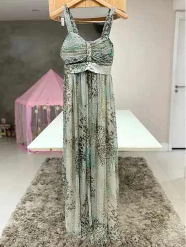 vestido longo festa animal print gestante