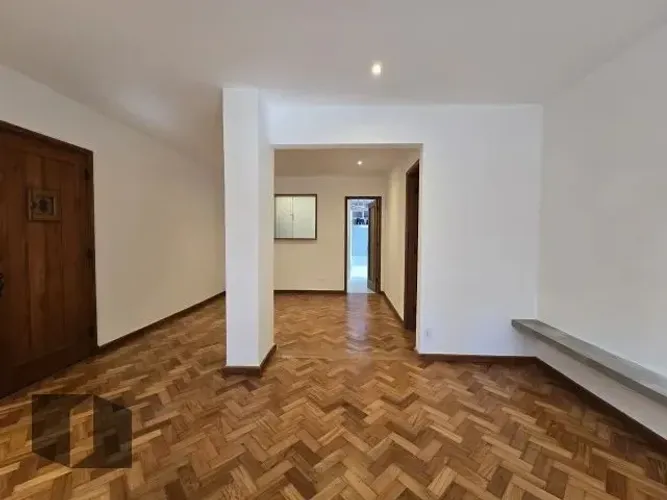 Apartamento em Leblon