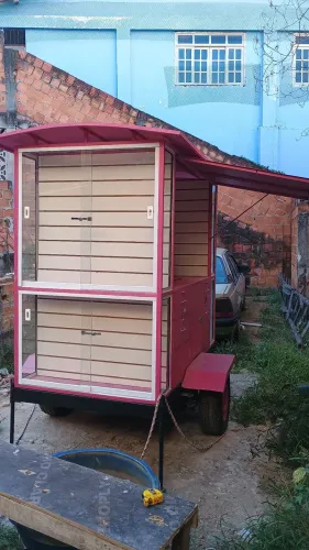 Carrinho trailer..