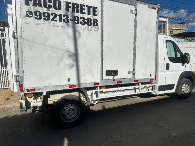 Fiat Ducato com Baú venda ou troca em caminhão de menor valor 
