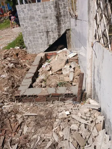 Serviços de reforma, acabamento e pintura de casa e apartamentos 
