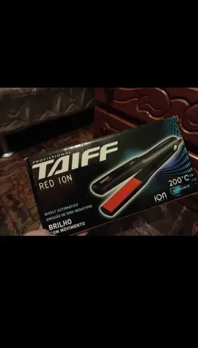 Prancha de cabelo Taiff Red Ion 200°C, Bivolt