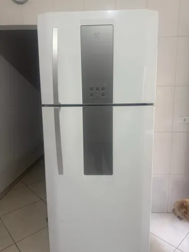 Geladeira para retirada de peças 