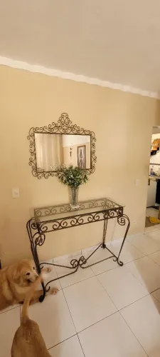 Conjunto de aparador com espelho de ferro