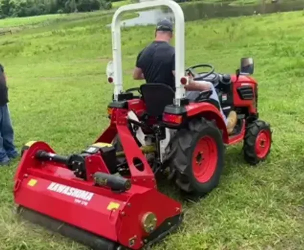 Trator TRY 253 25 Hp 3 Cilindros a Diesel Super Compacto Ideal para Frutas ,Café  e Outros