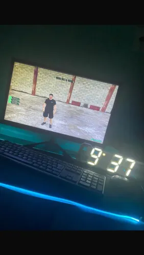 Vende-se ou troca por iPhone, pc Gamer semi novo, para jogos, trabalho e etc?