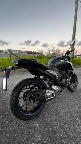 Fazer FZ25 2023