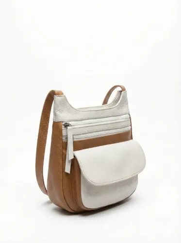 Código 002 - Bolsa em Couro Legítimo - Fabricação própria