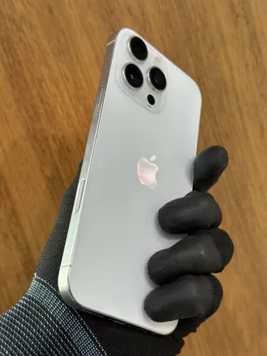 iPhone 16 pro Max 512 gb branco garantia até julho excelente estado