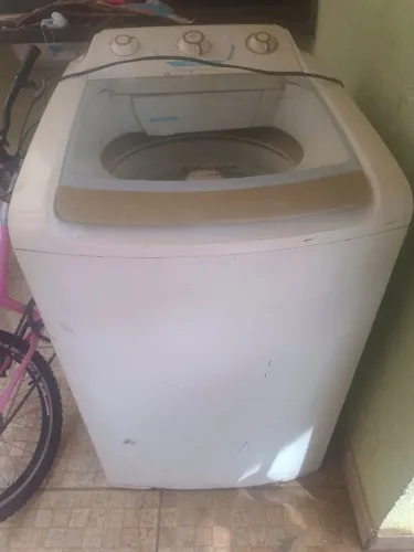 Vendo máquina de lavar com defeito