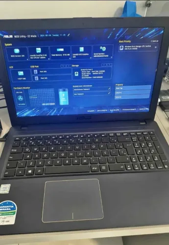 Notebook Asus