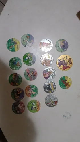 Lote 18 Tazos Elma Chips Cartoon Network Futebol (2002) - Com Metálicos