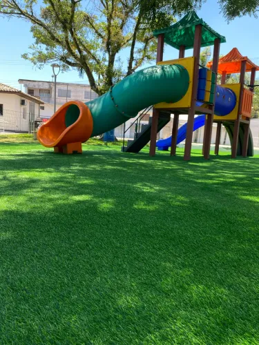 Grama sintética direto de fábrica / Diversos modelos