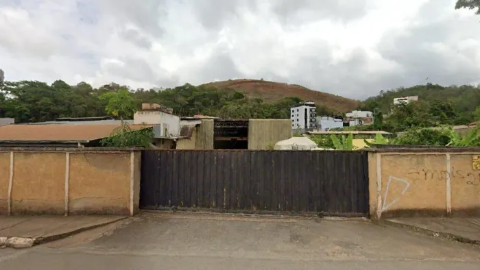 Leilão - Comercial - De R$1.100.000,00 Por R$550.000,00
