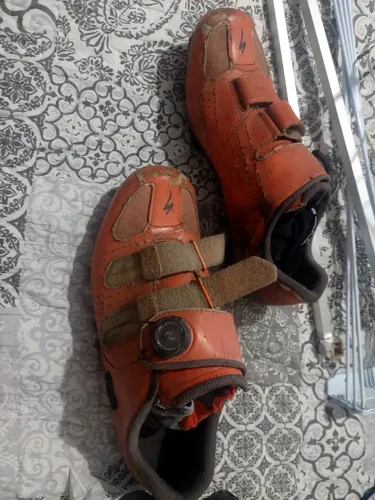 Sapatilha bike usada