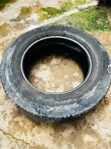 Pneu R16