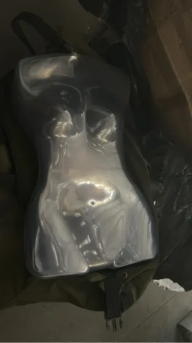 Cabide corpo silhueta plástico 