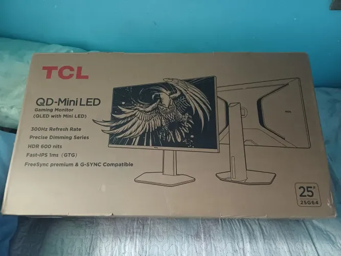 Monitor Gamer TCL QD-Mini LED 25" 25G64 - 300Hz 1ms (Estado de Novo)