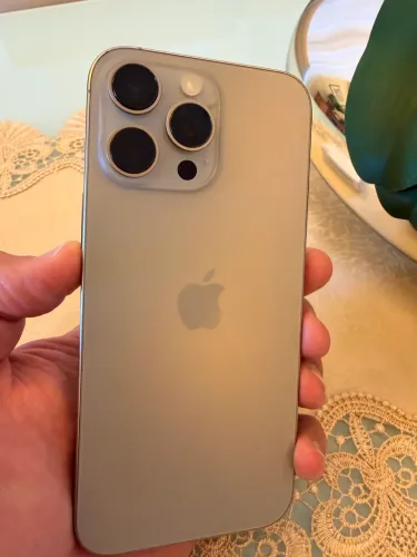 iPhone 16 pro max 256gb titanium Natural