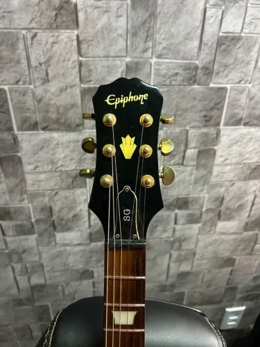Guitarra Epiphone SG Maestro Edição Limitada Vibrola