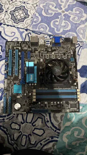 Kit placa mãe fx 8350 e uma gt 730