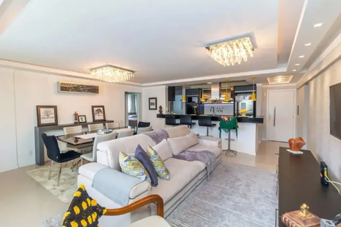 Apartamento no Ed. Pablo Neruda em Balneário Camboriú