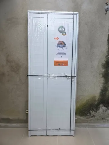 Porta camarão alumínio branco lambril com fechadura - Linha 25 premium Lux esquadrias