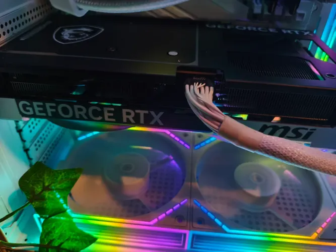 RTX 5070 MSI NOVINHA, 2 MESES DE USO