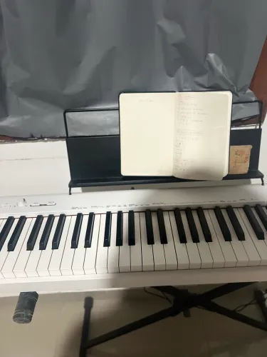 Piano digital Casio CDP-S110