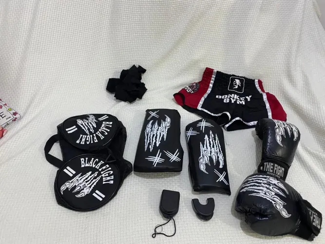 Kit Muay Thai 