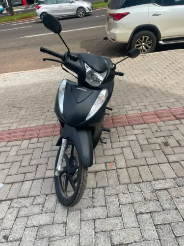 Vende se biz preta fosca