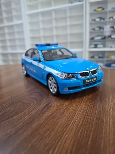 Miniatura Police Welly 1/24 Bmw 330i Police Polizia Italiana