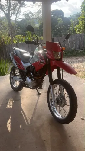 Vendo Honda Bros 150 partida Elétrica ano 2010