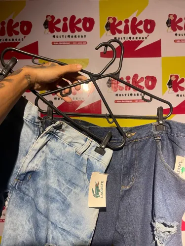 2 bermuda jeans novas tamanho 46
