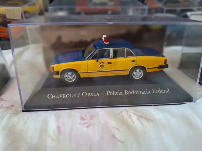Miniatura opala polícia rodoviária Federal